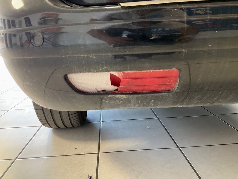 Peugeot 5008 1.6 Blue-HDi Allure 2015 – снимка 26
