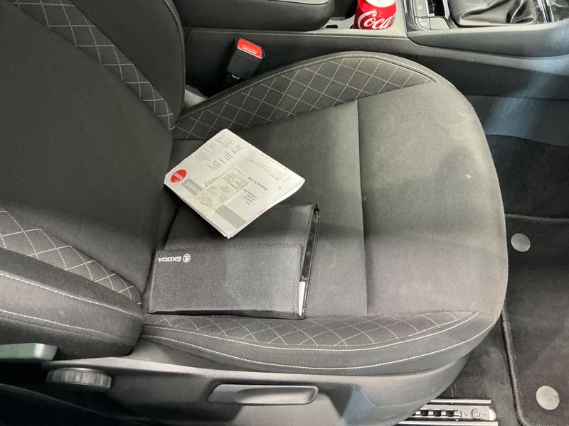 Skoda Karoq 1.6 TDI Ambition 2019 – снимка 43
