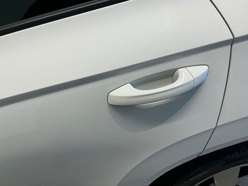 Skoda Karoq 1.6 TDI Ambition 2019 – снимка 27