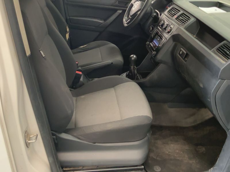 Volkswagen Caddy 1.6 TDI Kasten Trendline — zdjęcie 11