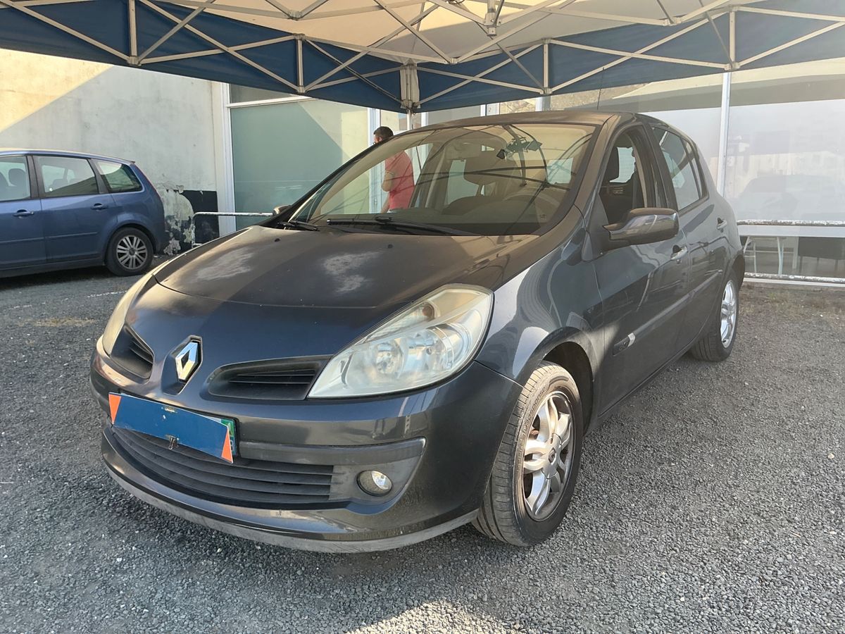 Renault Clio 2006