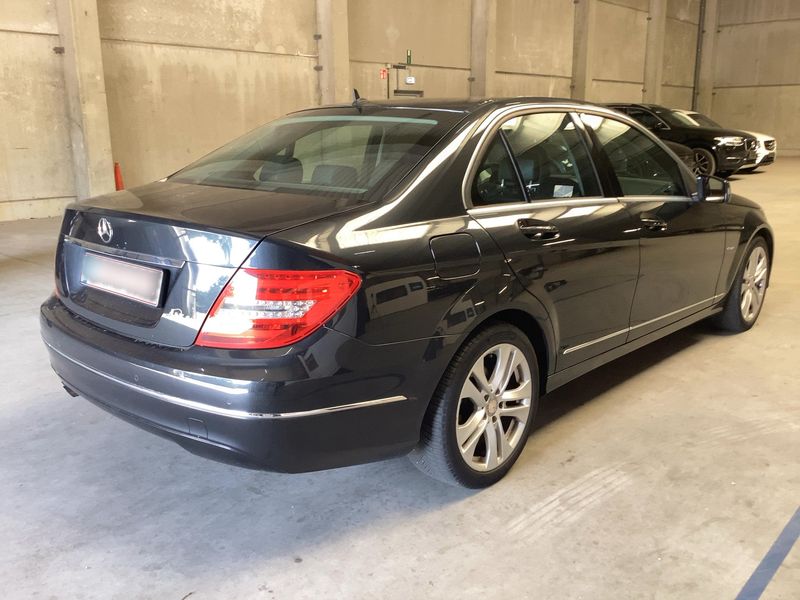 Mercedes-Benz C-Klasse C 180 CDI BlueEfficiency Avantgarde 2011 – снимка 8