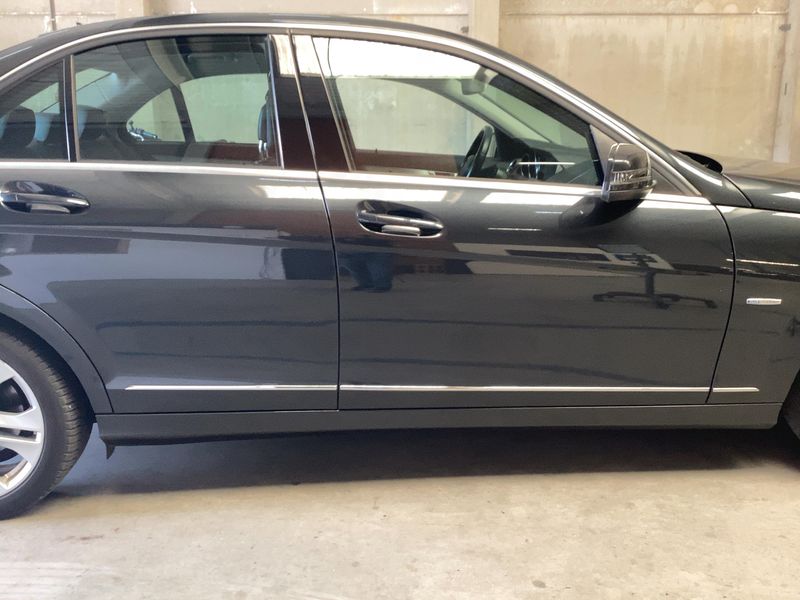 Mercedes-Benz C-Klasse C 180 CDI BlueEfficiency Avantgarde 2011 – снимка 10