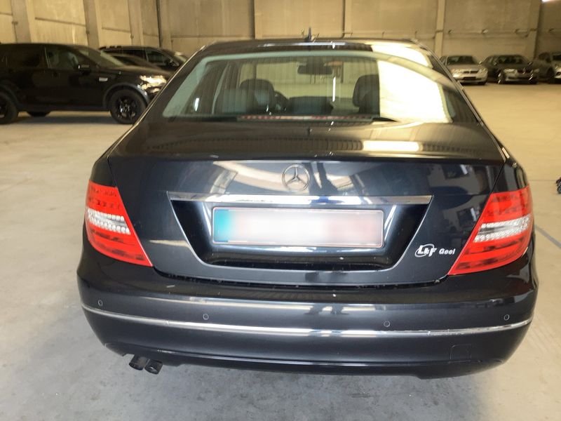 Mercedes-Benz C-Klasse C 180 CDI BlueEfficiency Avantgarde 2011 – снимка 7
