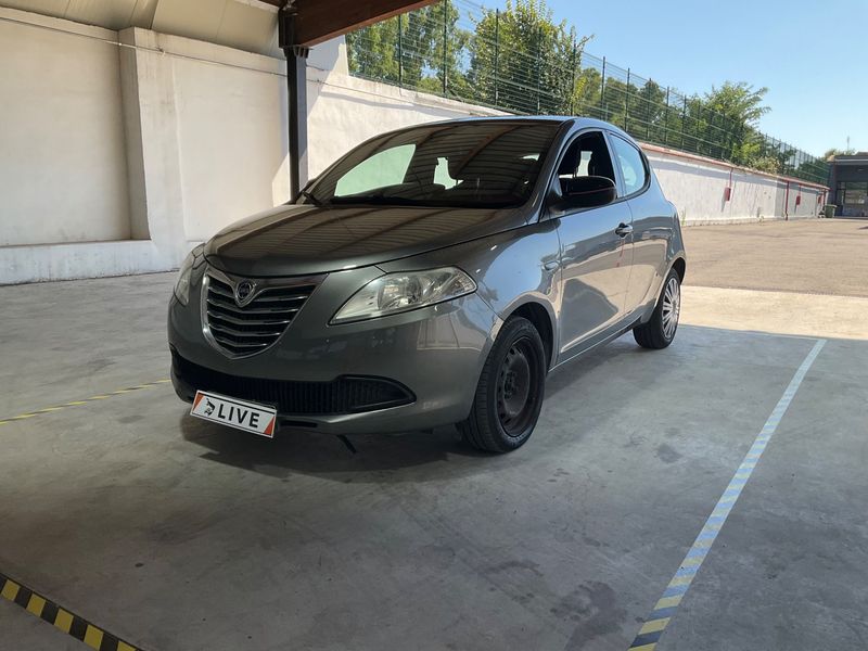 Lancia Ypsilon 1.2 GPL Elefantino