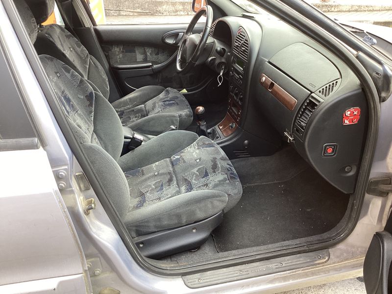 Citroen Xsara 2.0 HDi Exclusive — zdjęcie 3