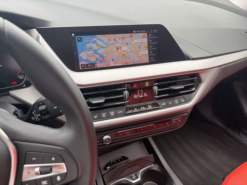 BMW 1er 118i Sport Line — zdjęcie 13