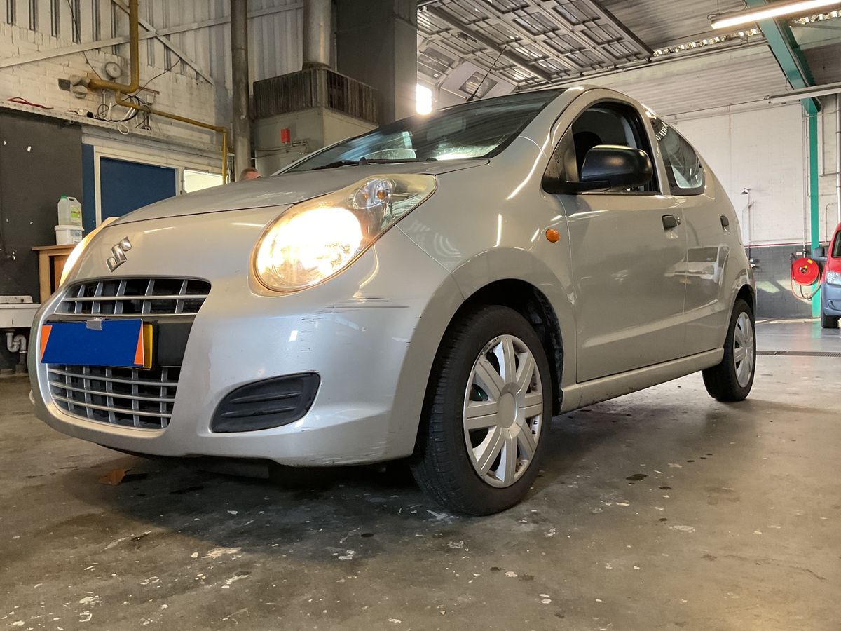 Suzuki Alto 1.0 Basis