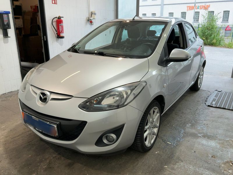 Mazda 2 1.5 Center-Line