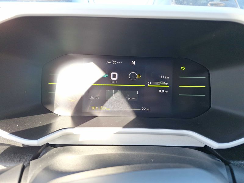 Dacia Spring electric drive 48 kW Extreme — zdjęcie 12