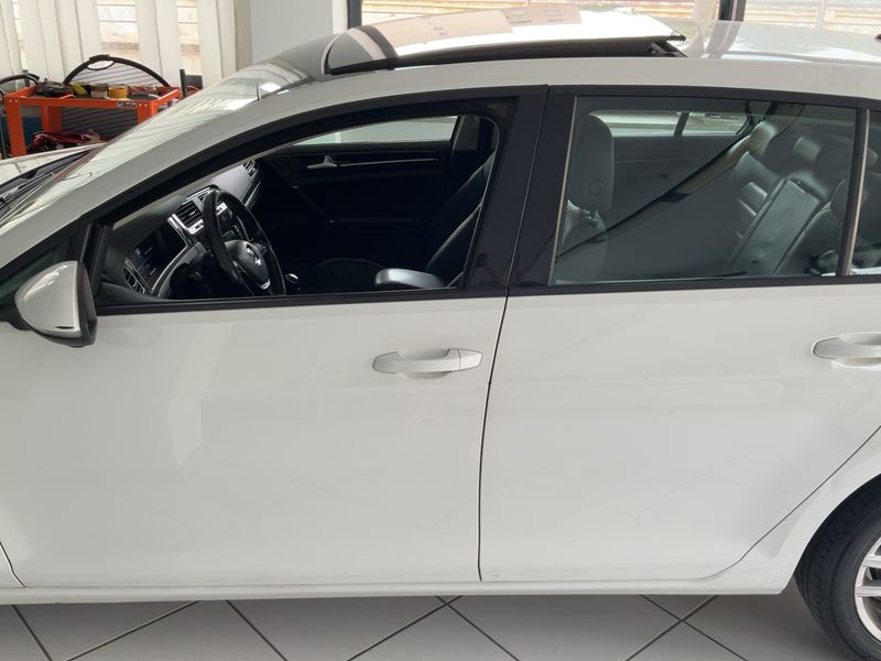 Volkswagen Golf VII 1.6 TDI Highline BlueMotion Tech — zdjęcie 4
