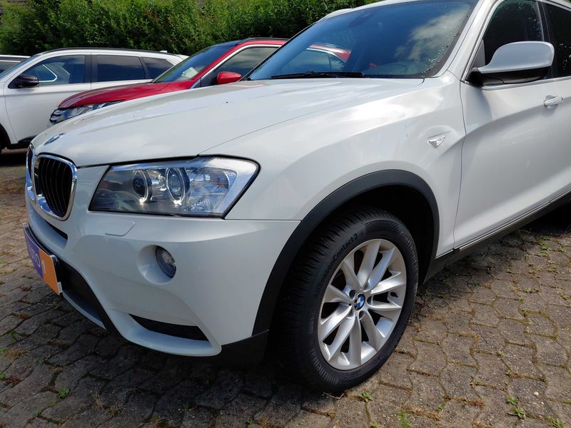 BMW X3 xDrive 20d — zdjęcie 2