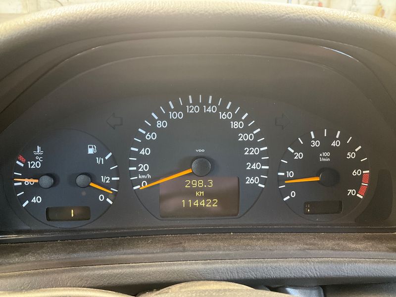 Mercedes-Benz CLK-Klasse CLK 200 Kompressor Elegance — zdjęcie 4