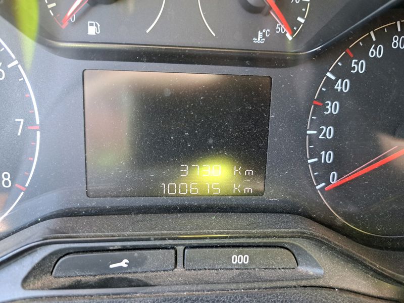 Opel Combo 1.5 CDTI Express — zdjęcie 12