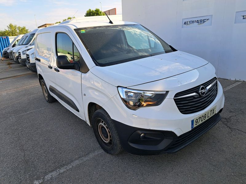 Opel Combo 1.5 CDTI Express — zdjęcie 8