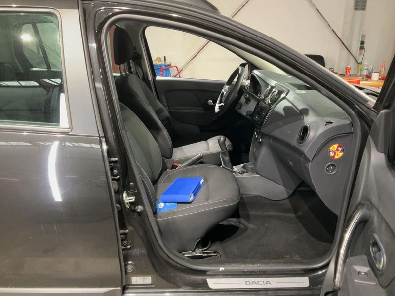 Dacia Logan MCV 1.0 SCe Comfort — zdjęcie 11