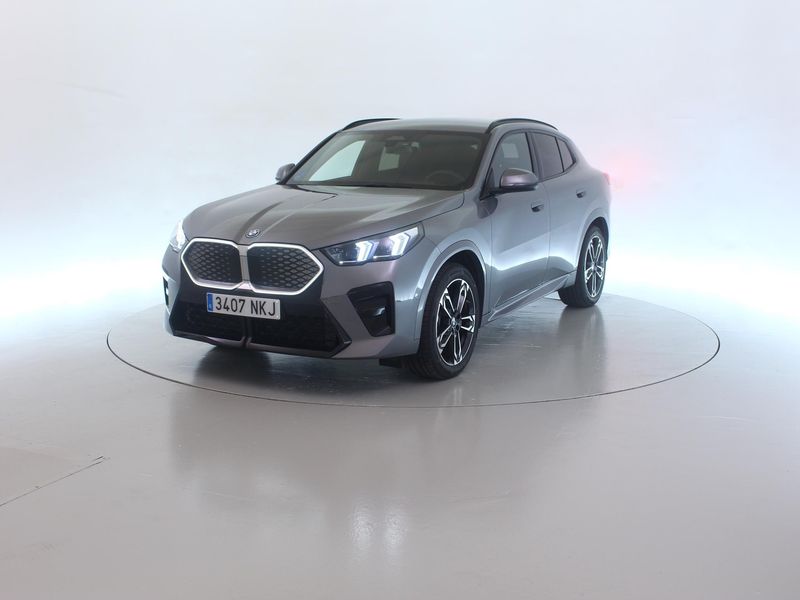 BMW iX2 eDrive20 M Sport