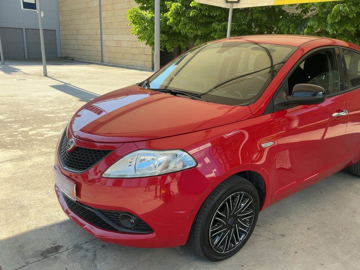 Lancia Ypsilon d'occasion