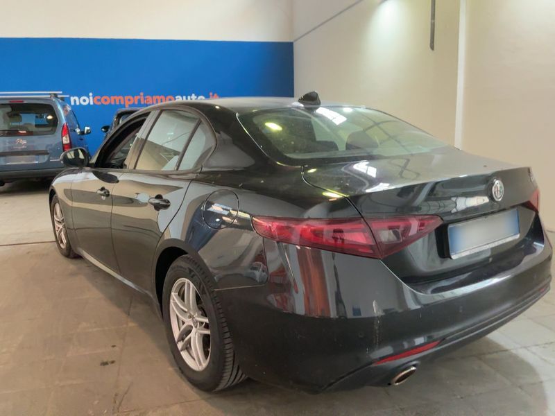 Alfa Romeo Giulia 2.2 JTDM Basis 2017 – снимка 6