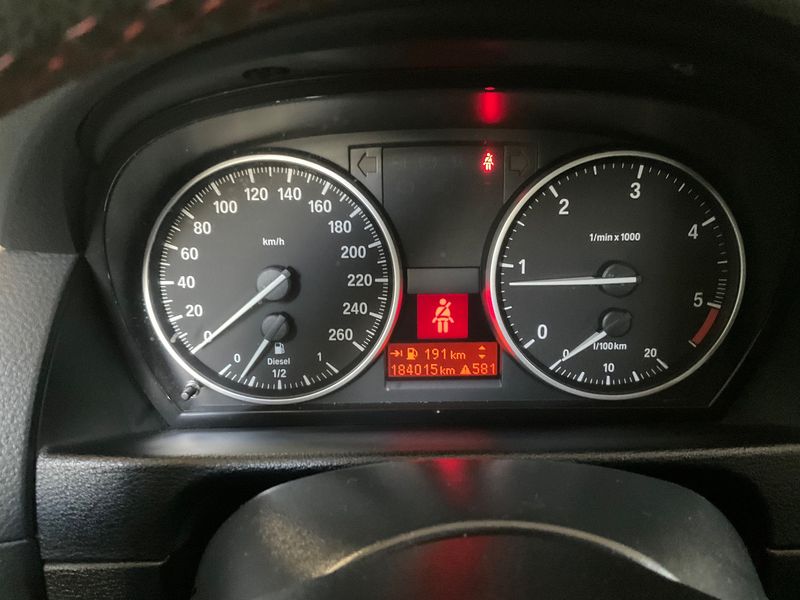 BMW X1 sDrive 16d — zdjęcie 13