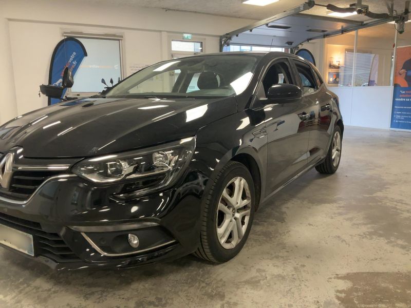Renault Megane 1.5 BLUE dCi Business — zdjęcie 2