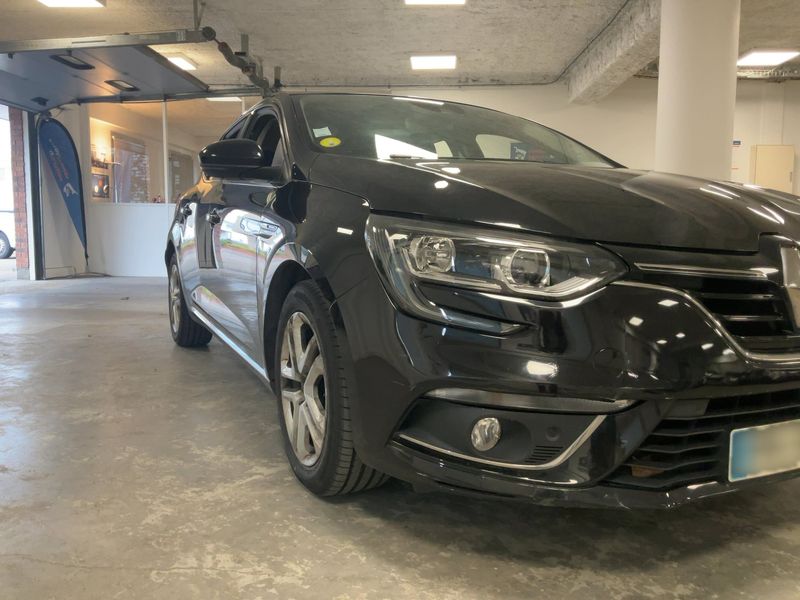 Renault Megane 1.5 BLUE dCi Business — zdjęcie 8