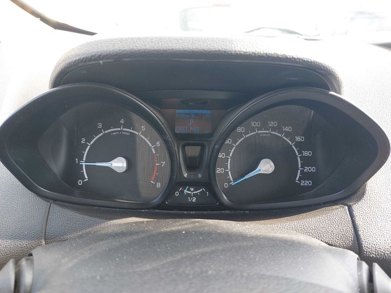 Ford EcoSport 1.5 Ti-VCT Trend — zdjęcie 12