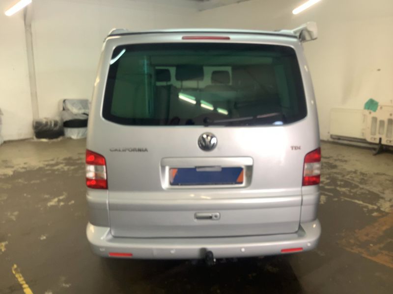 Volkswagen T5 California 2.5 TDI Sonora Aufstelldach — zdjęcie 5