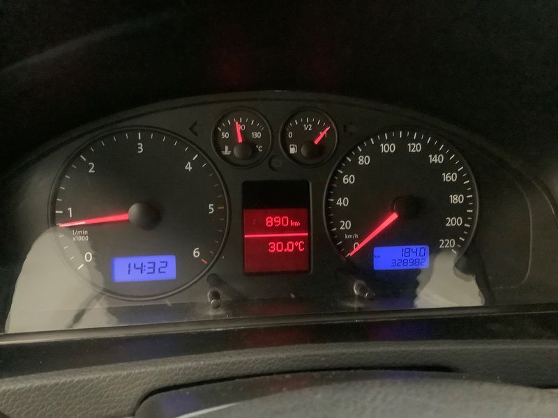 Volkswagen T5 California 2.5 TDI Sonora Aufstelldach — zdjęcie 13