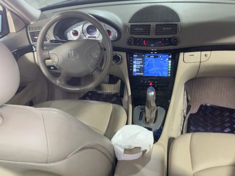 Mercedes-Benz E-Klasse E 270 CDI Avantgarde — zdjęcie 12