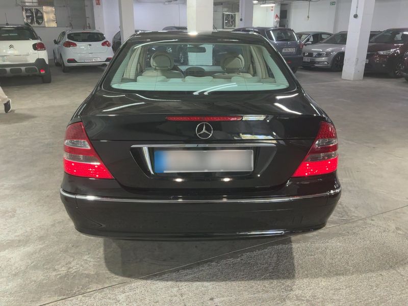Mercedes-Benz E-Klasse E 270 CDI Avantgarde — zdjęcie 5