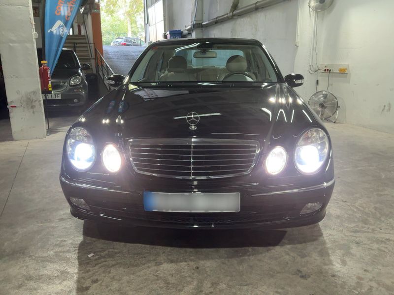 Mercedes-Benz E-Klasse E 270 CDI Avantgarde — zdjęcie 9