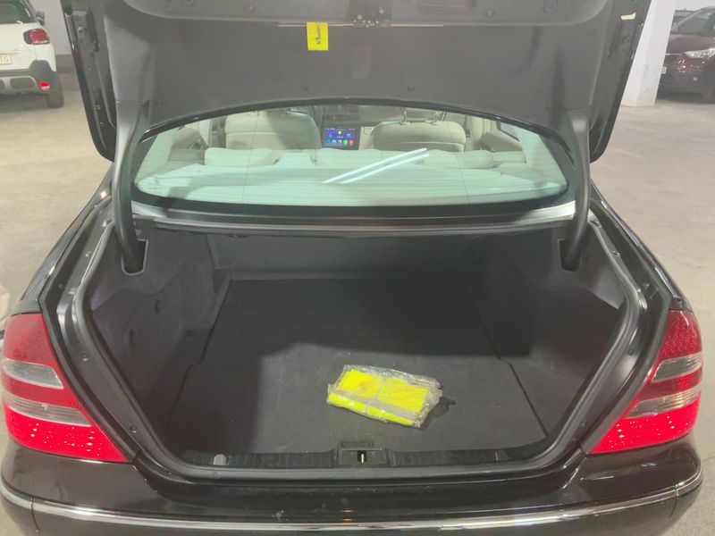 Mercedes-Benz E-Klasse E 270 CDI Avantgarde — zdjęcie 10