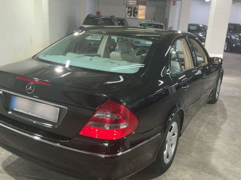 Mercedes-Benz E-Klasse E 270 CDI Avantgarde — zdjęcie 6