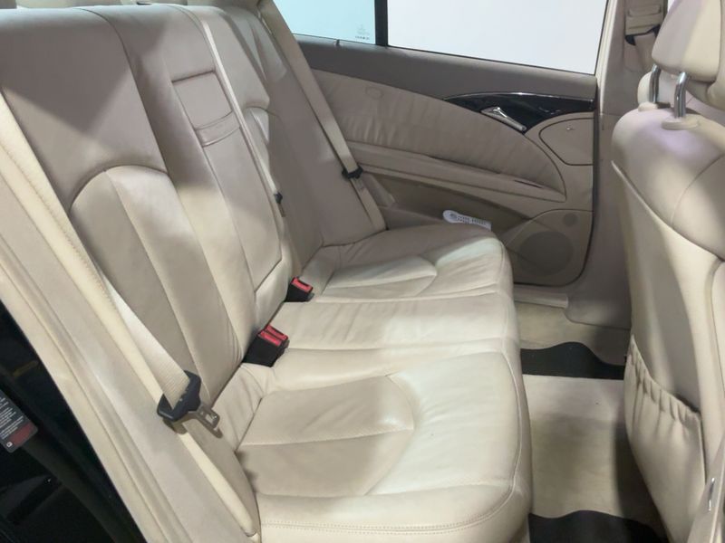 Mercedes-Benz E-Klasse E 270 CDI Avantgarde — zdjęcie 14