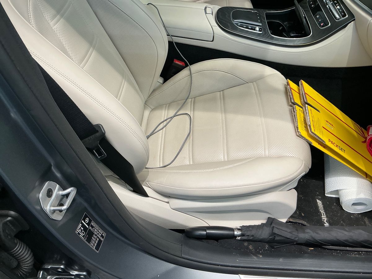 Mercedes-Benz E-Klasse 2021 — photo 43