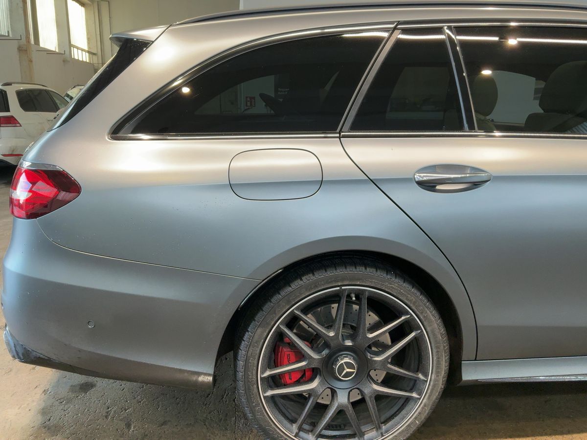 Mercedes-Benz E-Klasse 2021 — photo 9