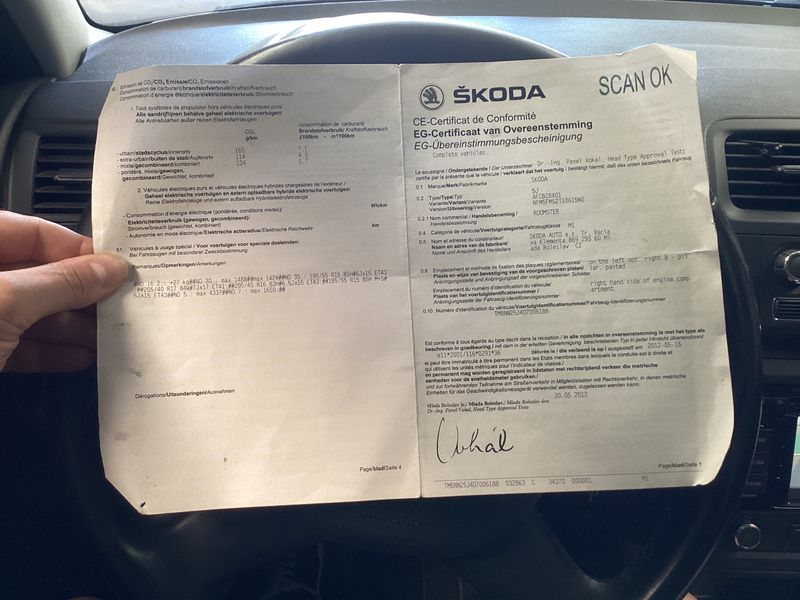 Skoda Roomster 1.2 TSI Elegance — zdjęcie 6