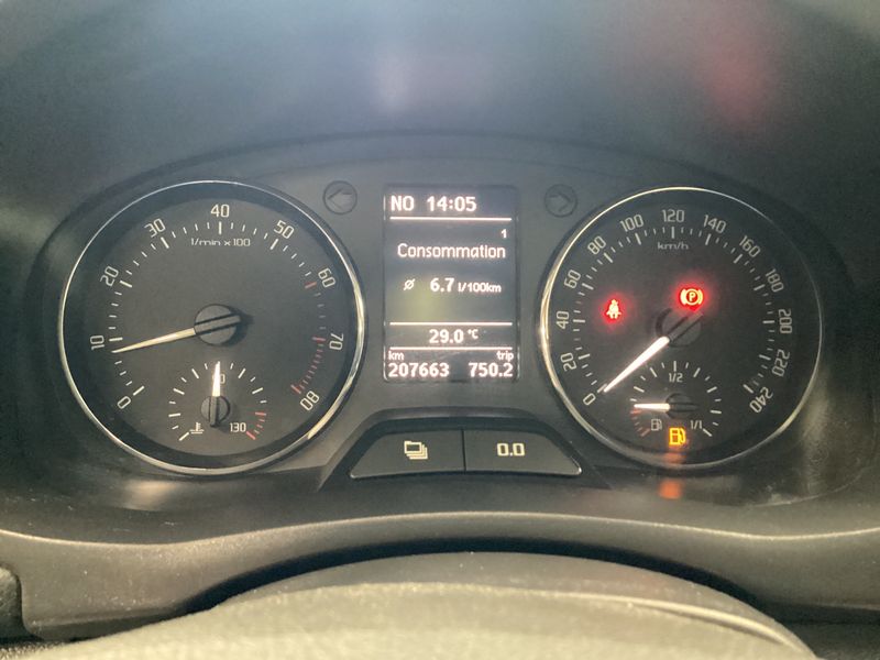 Skoda Roomster 1.2 TSI Elegance — zdjęcie 4