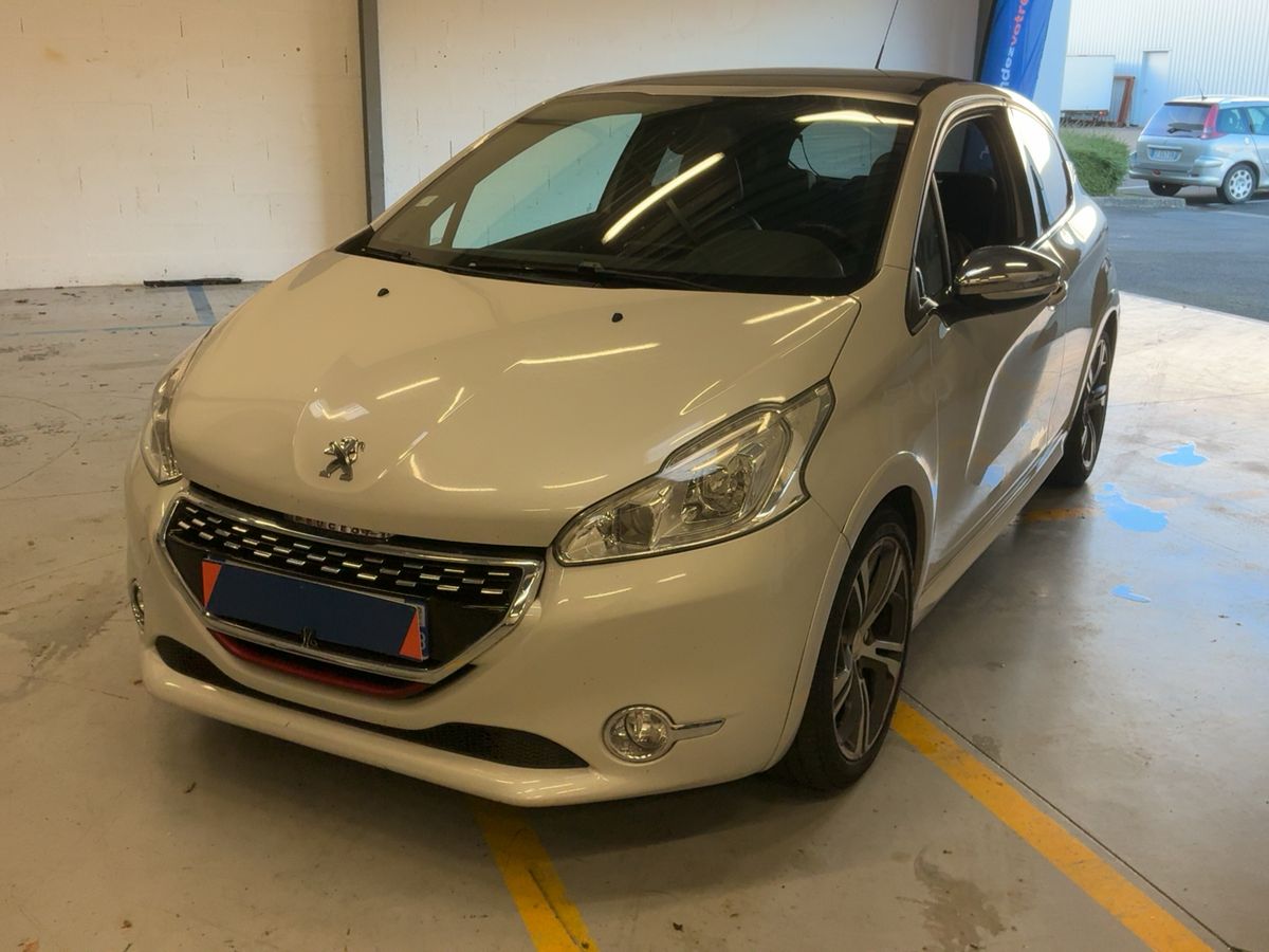 Peugeot 208 1.6 THP GTi