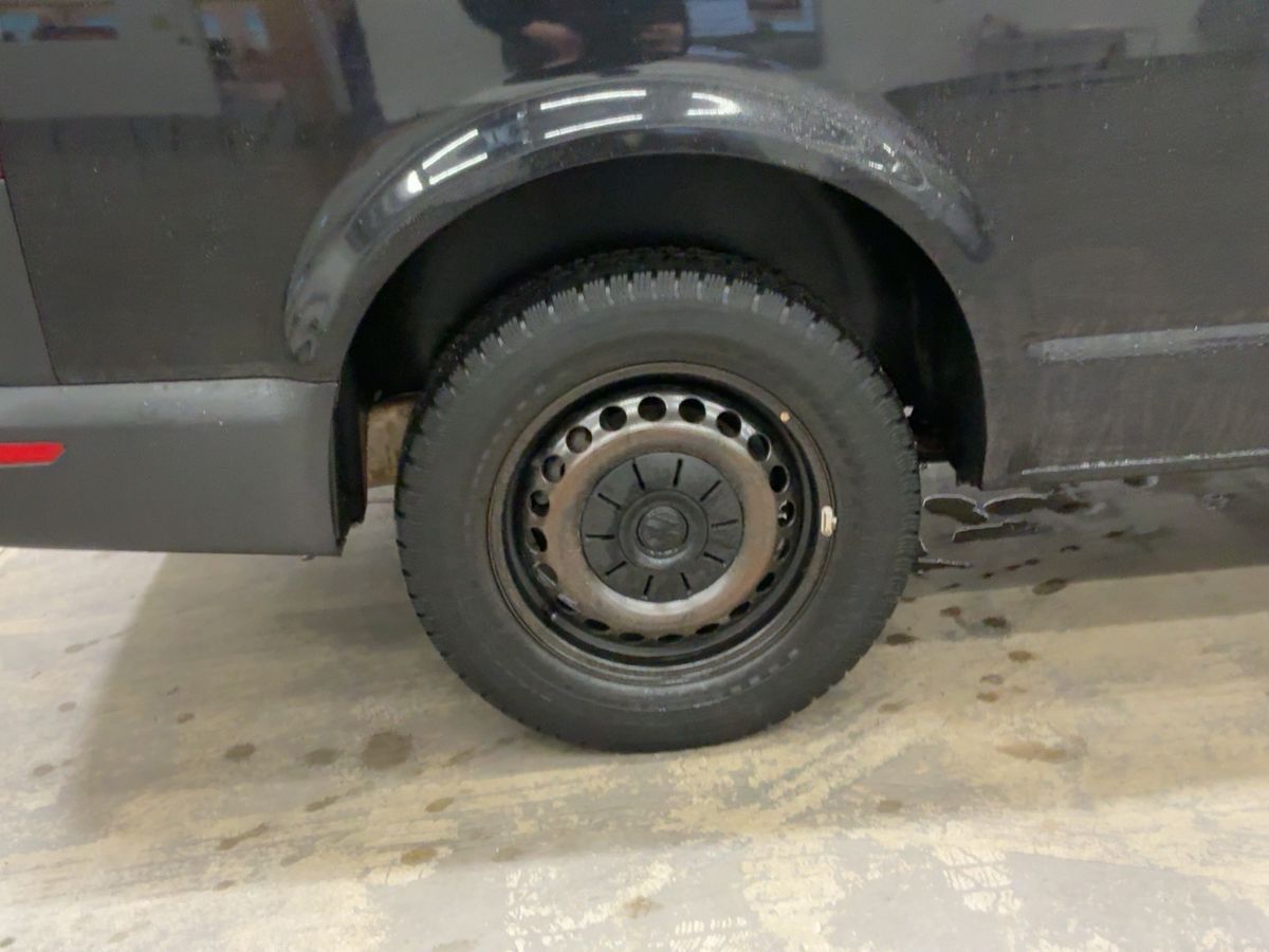 Volkswagen T6 2017 — photo 10
