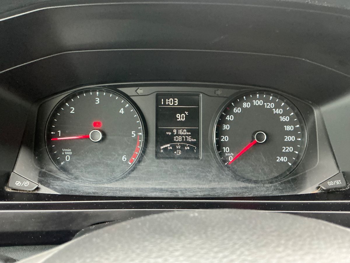 Volkswagen T6 2017 — photo 19