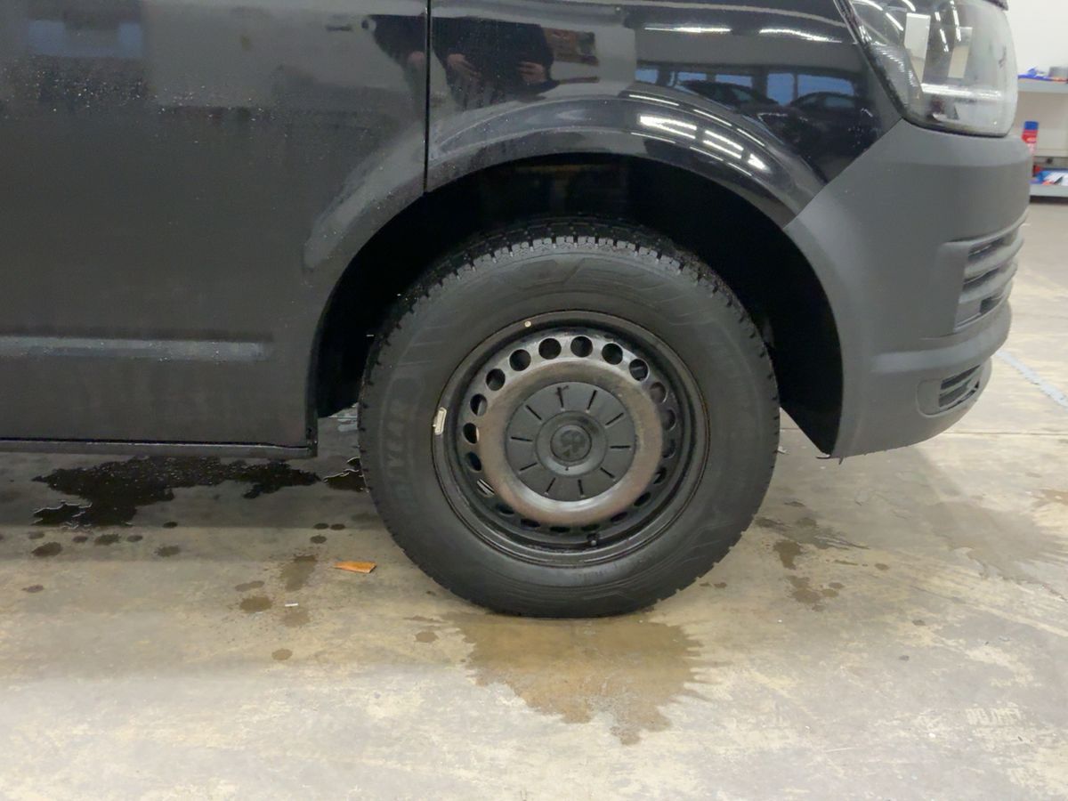 Volkswagen T6 2017 — photo 12