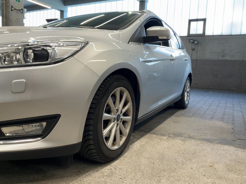 Ford Focus 2.0 TDCi Titanium 2015 – снимка 2