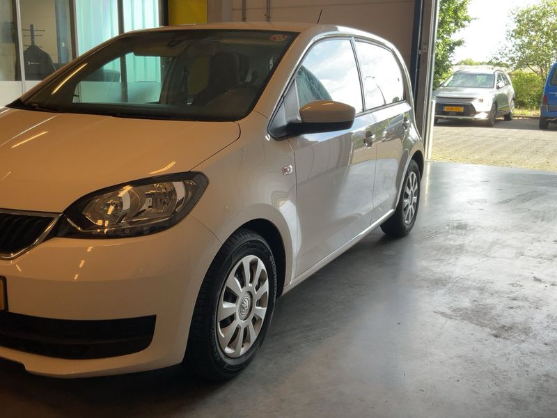 Skoda Citigo 1.0 MPI Ambition — zdjęcie 2