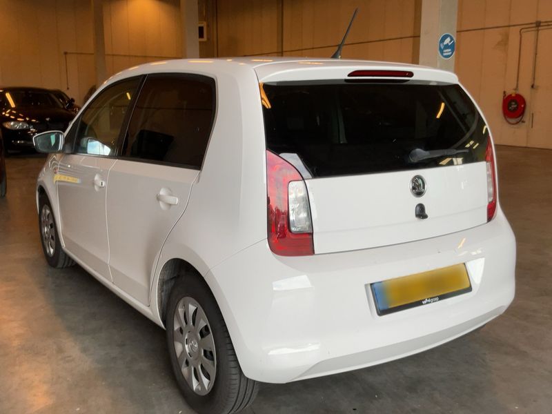Skoda Citigo 1.0 MPI Ambition — zdjęcie 3