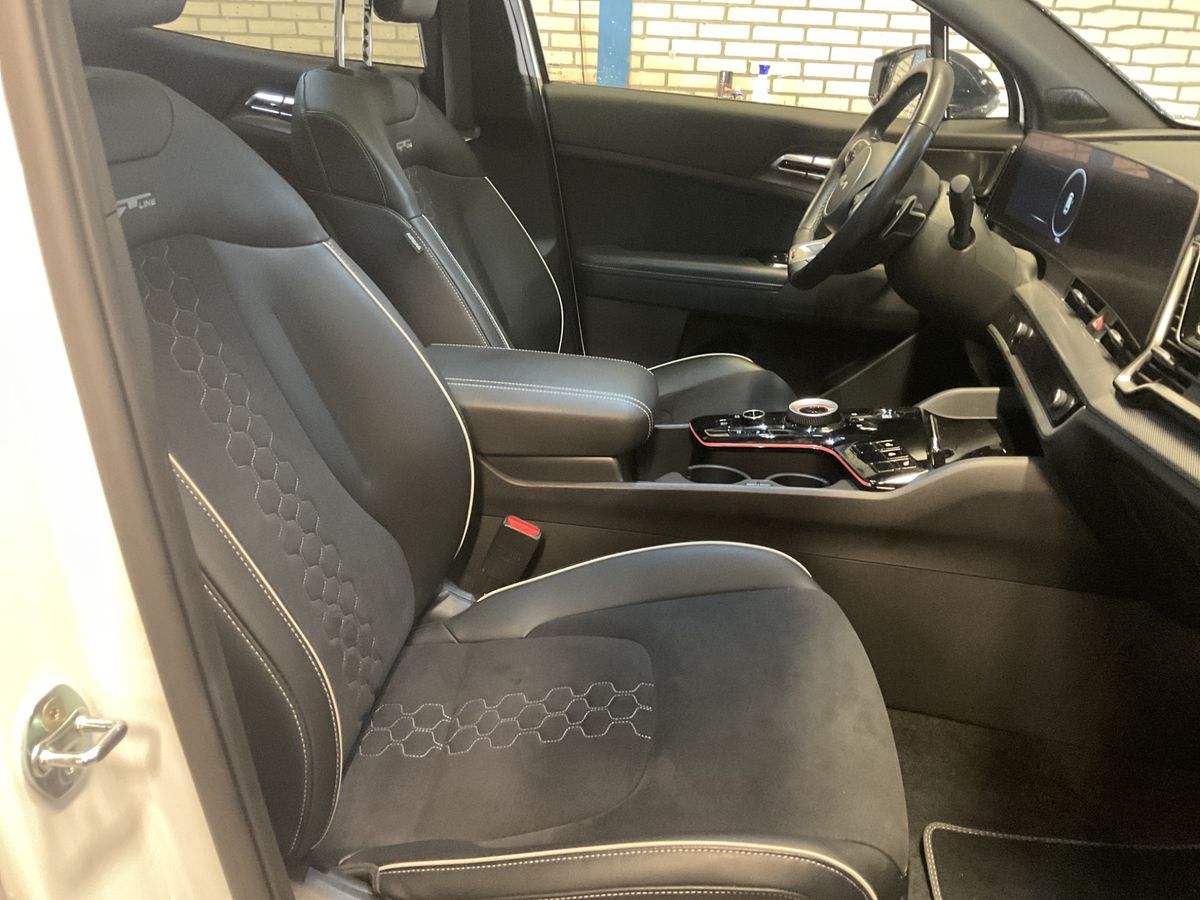 Kia Sportage 2023 — photo 33