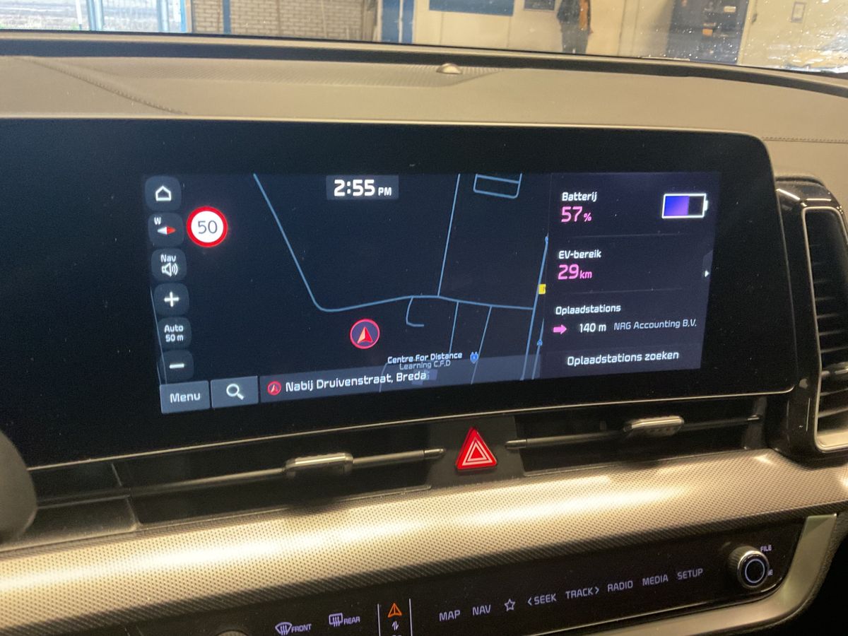 Kia Sportage 2023 — photo 32