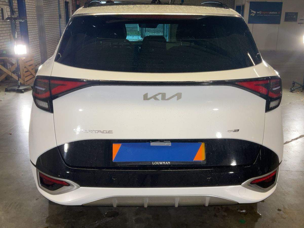 Kia Sportage 2023 — photo 8