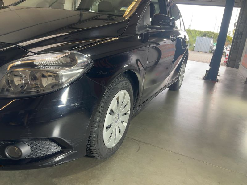 Mercedes-Benz B-Klasse B 200 — zdjęcie 2